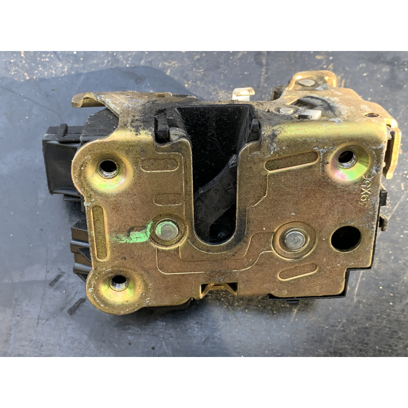 Замок передніх пасажирських дверей для Renault Kangoo 8200727504