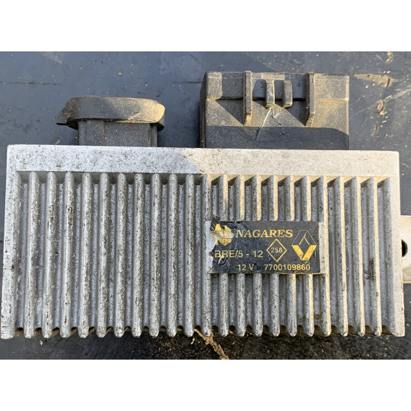 Реле свічок накала Renault Kangoo 7700109860