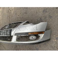 Бампер передній VW Passat B6 комплектний 3C0807221 VAG