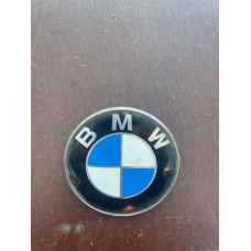 Емблема на кришку багажника BMW E46