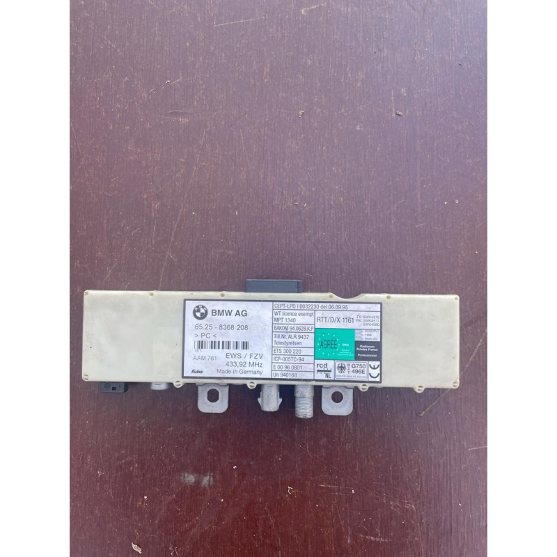 Підсилювач антени BMW 3 E46 65258368208 Підсилювач антени BMW 3 E46 65258368208
