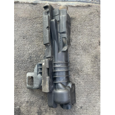 Кронштейн радіатора правий BMW 3 E46 1997-2003, 155986348