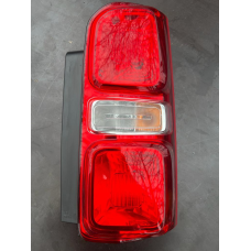 9808243080 Peugeot/Citroen задній правий ліхтар НОВИЙ