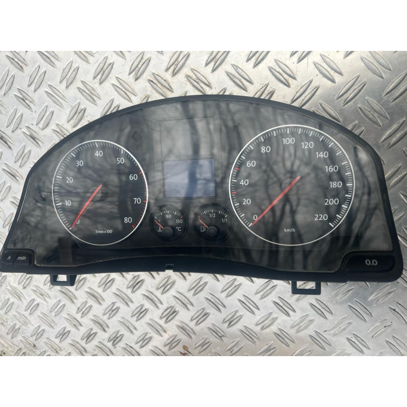 Щиток приладів (приладна панель) Volkswagen Golf 5 1K0920862H Щиток приладів (приладна панель) Volkswagen Golf 5 1K0920862H