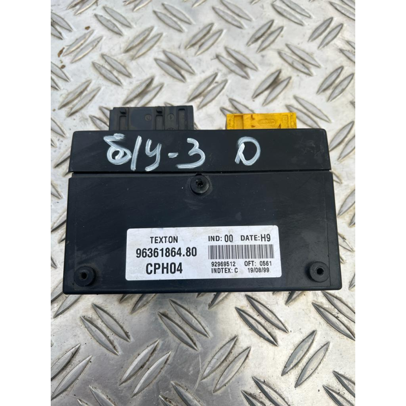 Блок комфорту (іммобілайзер) Citroen Jumpy/Peugeot Expert /Fiat Scudo  9636186480