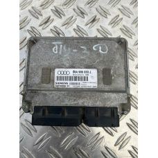 Блок керування двигуном ЕБУ Audi A3 VW Golf 4 06A906033J 5WP40038