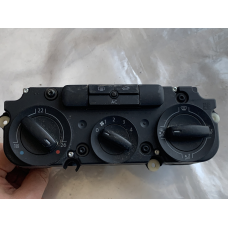 Блок керування пічки/клімат-контролю Volkswagen 1K0820047