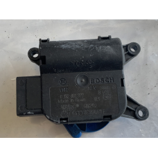 Кроковий двигун печілки Audi A4 B7 0132801322