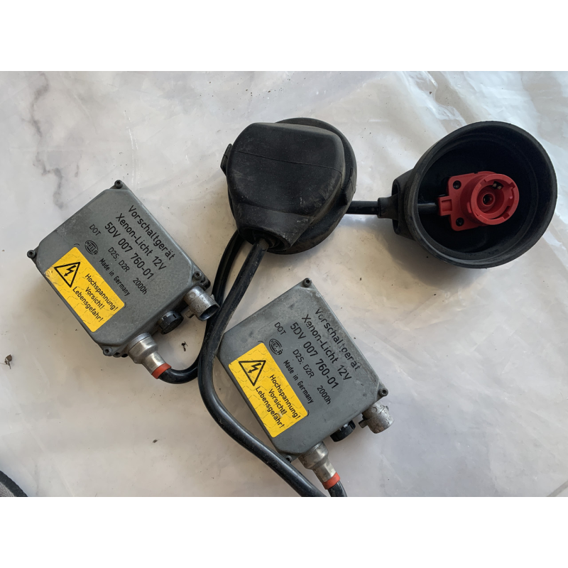 Штатний ксеноновий блок розпалювання D2/4 (H6) 12 V 35 W 5DV007760-01