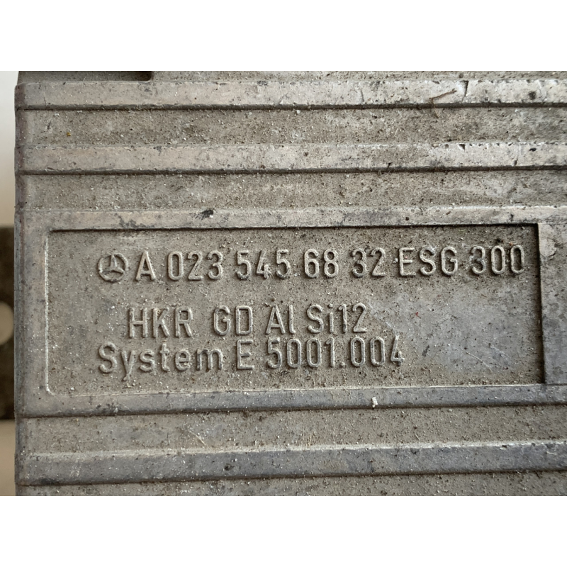 A0235456832 Mercedes регулятор обертів вентилятора охолодження (блок керування) A0235456832 ESG300 A0235456832 Mercedes регулятор обертів вентилятора охолодження (блок керування) A0235456832 ESG300