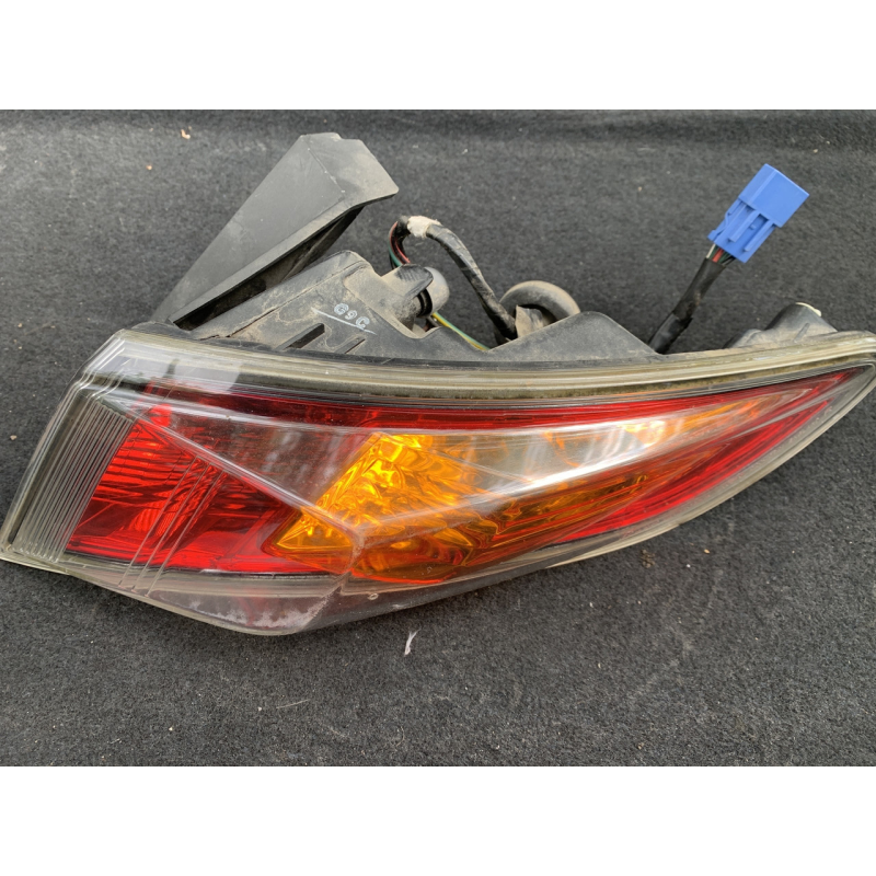 Ліхтар правий задній Honda Civic 5D 33501SMGE04 22016721
