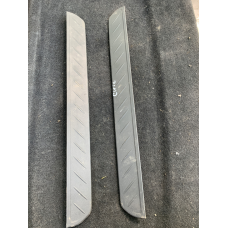 Накладка на поріг (внутрішня) передня права/ліва Honda Civic 84202SMGE012 84252SMGE011