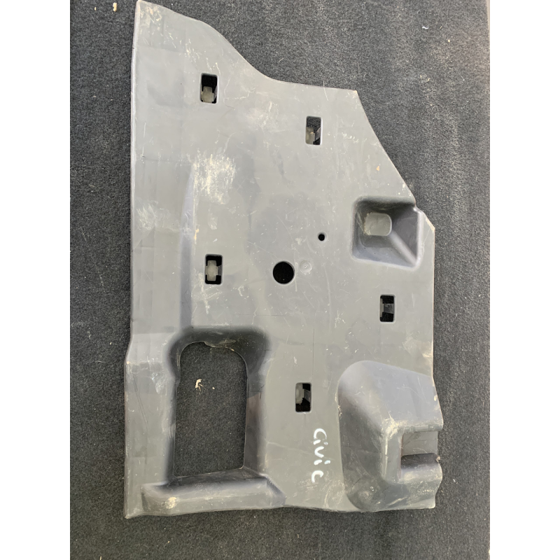 Накладка торпедо ліва Honda Civic 5D 77345SMJG0 77345-SMJ-G0