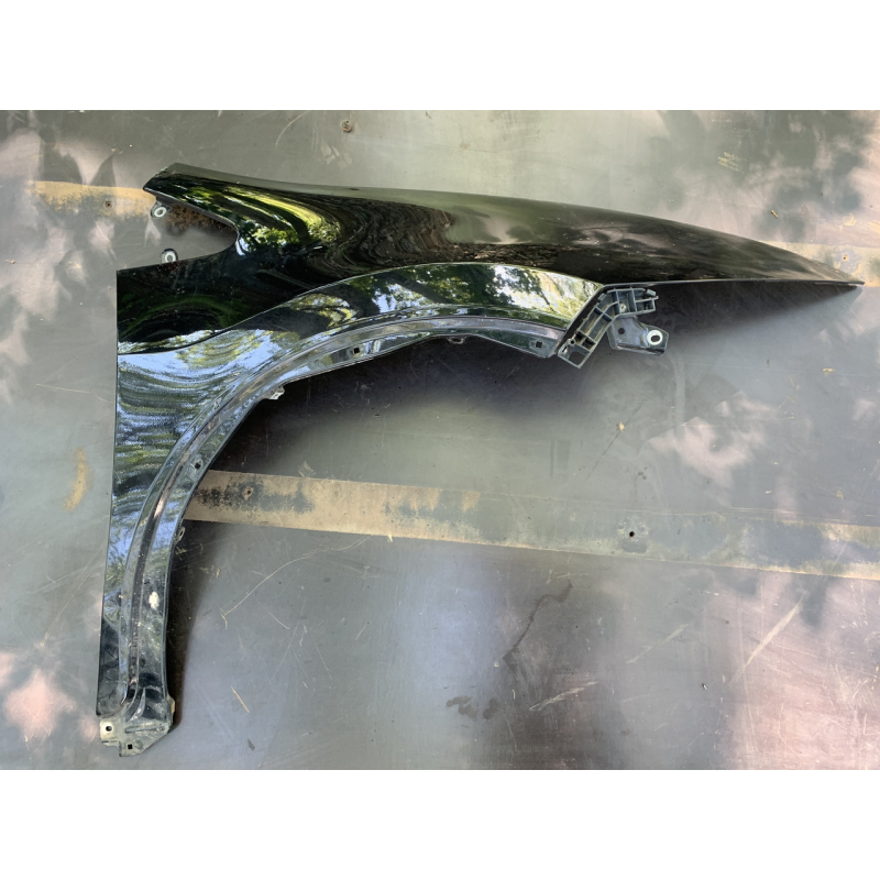 Крило переднє праве Honda Civic 5D Крило переднє праве Honda Civic 5D
