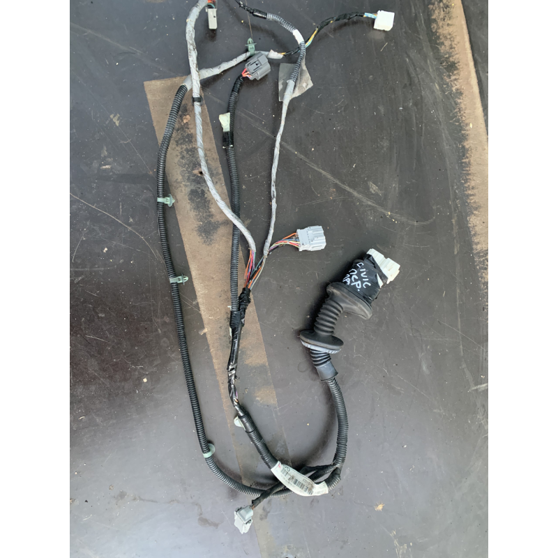 Дріт дверцят передньої правої Honda Civic 5D 32752SMGG103 32752-SMG-G103