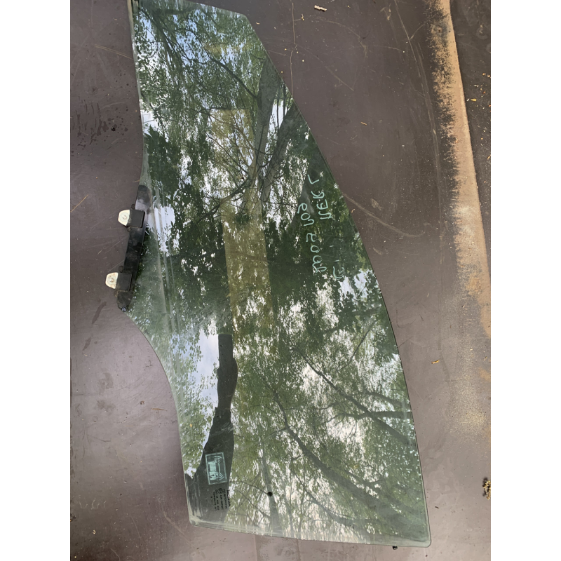 Скло дверей передньої лівої Honda CIVIC 5D 73350SMGG00