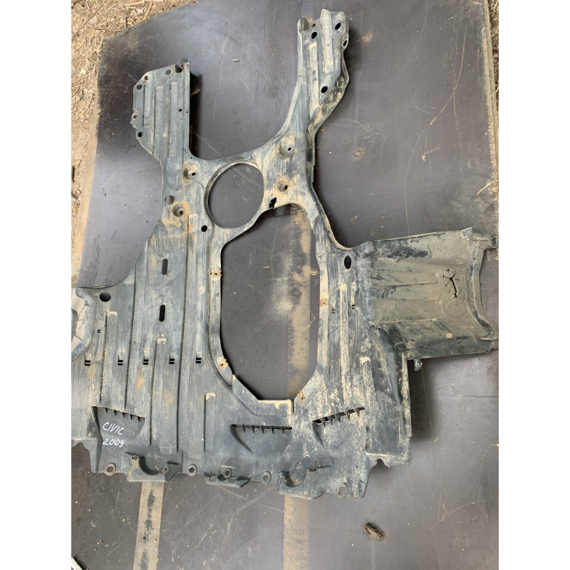 Захист двигуна піддона (моторного відсіку) Honda Civic 5D 74110TBAA00