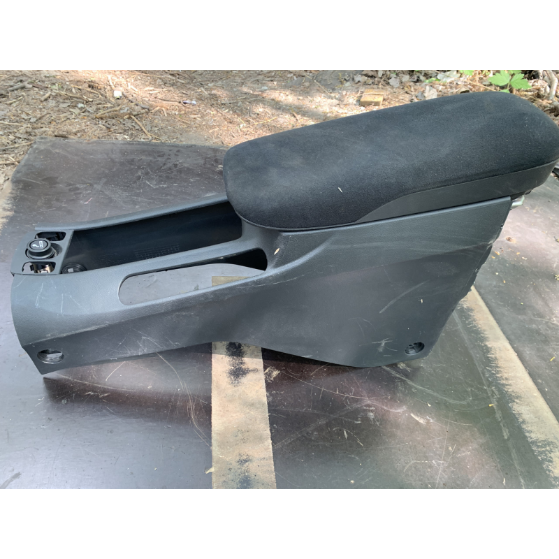 Подлокотник Honda Civic 5D  83406SMRA00ZA  83401SMGG010M1