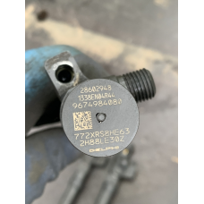 Форсунка впорскування палива 9674984080 Opel/Peugeot/Citroen 28602948