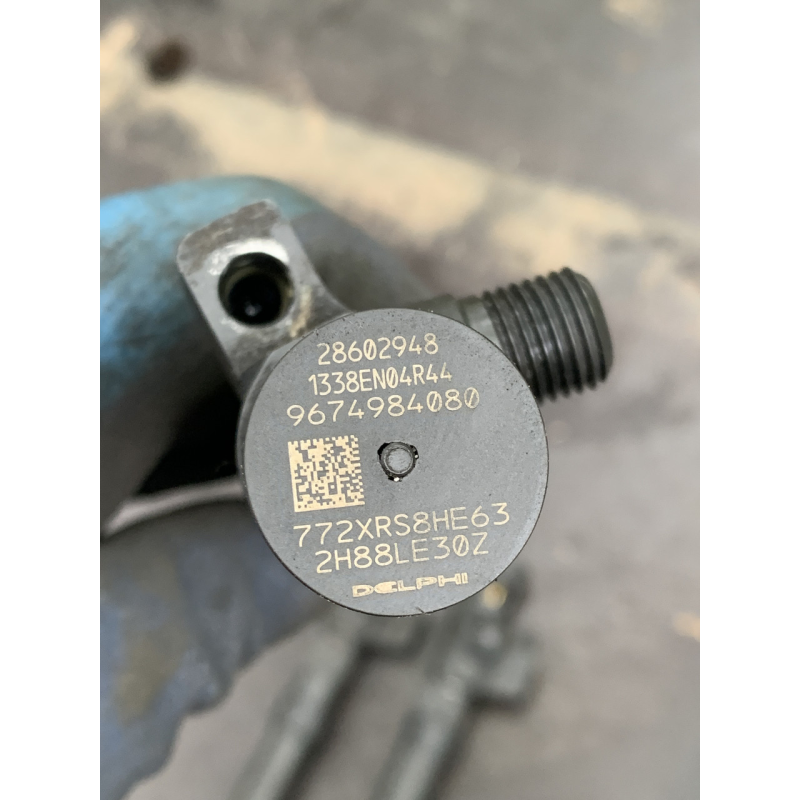 Форсунка впорскування палива 9674984080 Opel/Peugeot/Citroen 28602948
