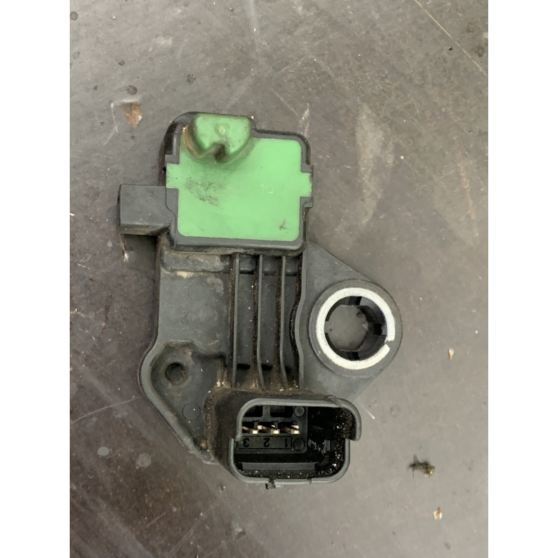 Датчик положення колінвала 2.0 bluehdi dw10f  9674265980
