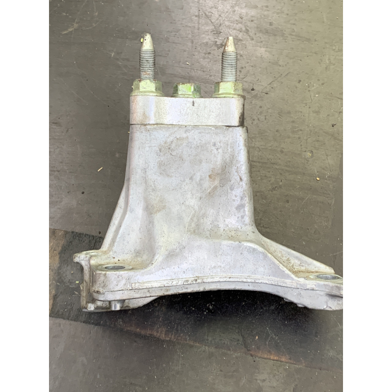Кронштейн коробки передач лівий Honda Civic 5D 50655SNAA00