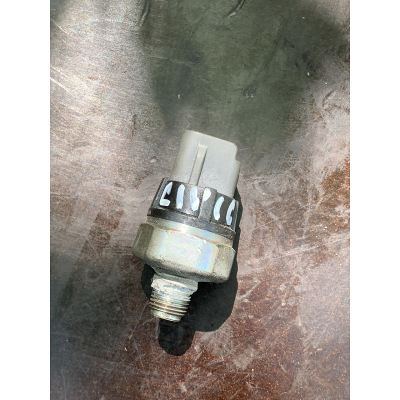 Датчик тиску оливи Honda Civic 5D 37250PNEG01