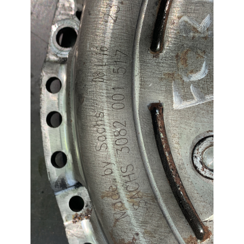 Кошик зчеплення Ford Mondeo 3 SACHS 3082001517 3S717563AB Кошик зчеплення Ford Mondeo 3 SACHS 3082001517 3S717563AB