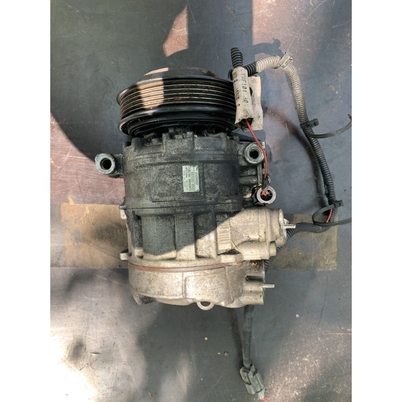Компресор кондиціонера Land Rover Freelander 447220-8502 7SBU16C