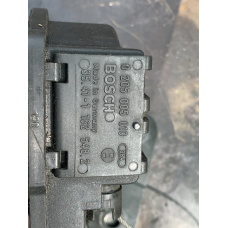 Регулятор дросельної заслінки БМВ Е38 Е39 Bosch 0205 005 010