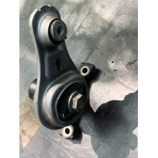 8200675206 Renault (RVI) подушка (опора двигуна задня) 112388746R 93866731