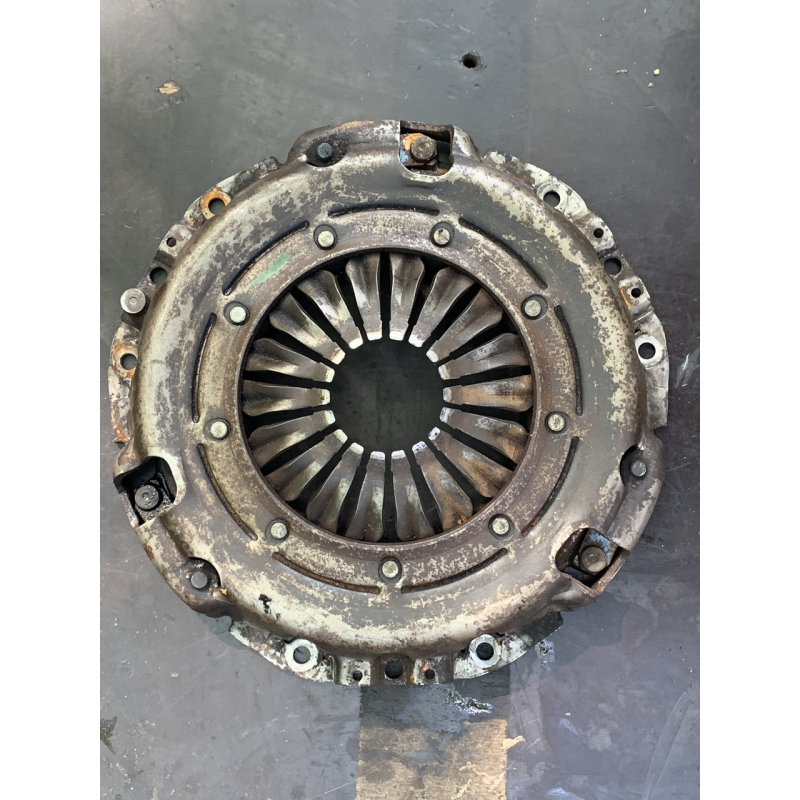 Кошик зчеплення Renault Trafic / Opel Vivaro / Nissan Primastar (2000 — 2014) 2.0 dCI 8200828444