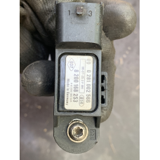 Датчик тиску наддуву Renault Trafic / Opel Vivaro /Nissan Primastar 2.0dCI 0281002566 8200168253