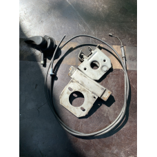 Замок капота Renault Trafic / Opel Vivaro / Nissan Primastar 8200143341 91168343 8200237684 8200274233