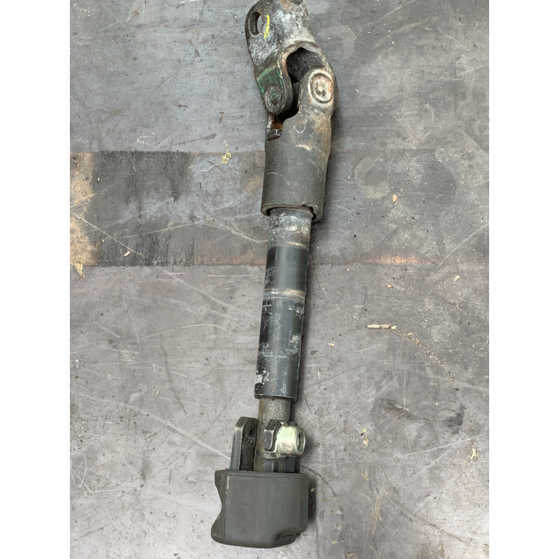 Кардан кермового вала Renault Trafic II/Opel Vivaro/ Nissan Primastar  8200762572