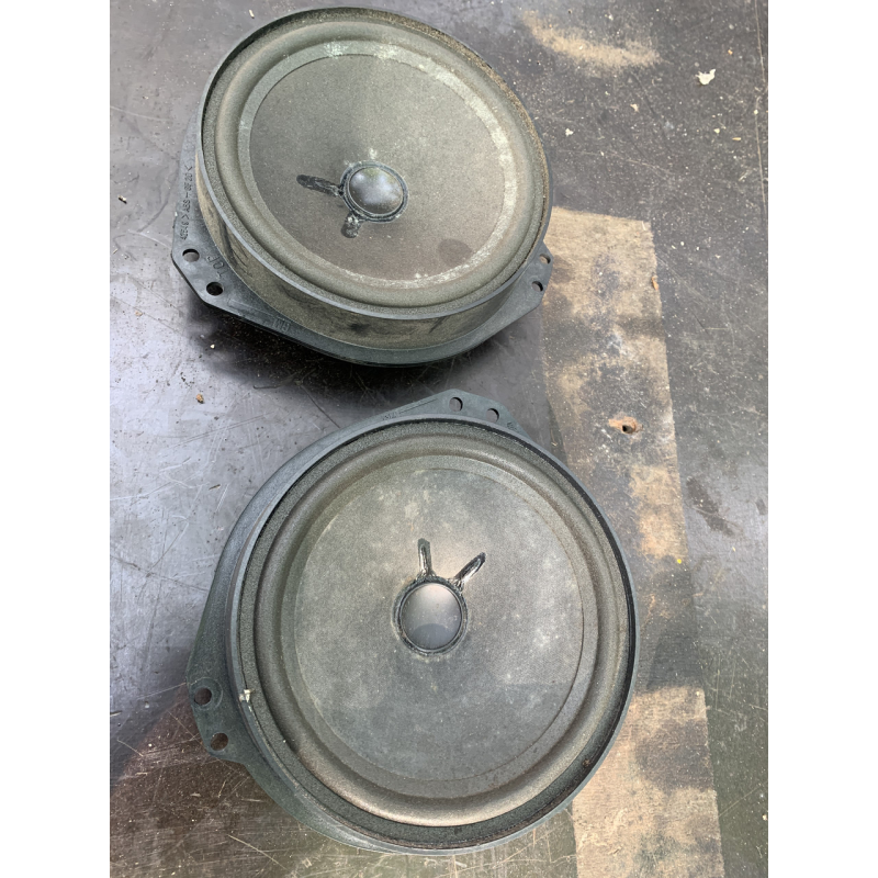 Динамік дверей Renault Trafic / Opel Vivaro /Nissan Primastar 8200874666 93862020 GM 93862020 Динамік дверей Renault Trafic / Opel Vivaro /Nissan Primastar 8200874666 93862020 GM 93862020