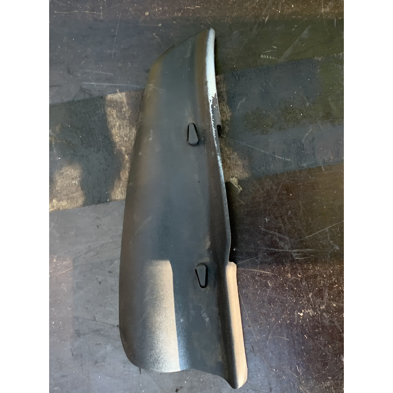 Заглушка лючка бака Renault Trafic /Opel Vivaro / Nissan Primastar 91167054 8200081103