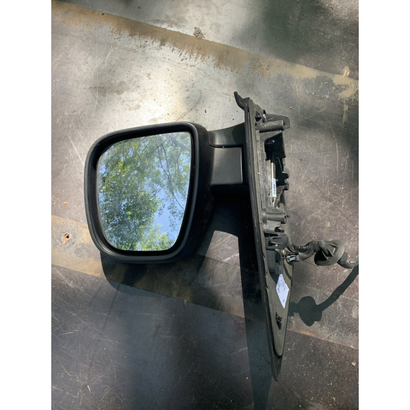 Дзеркало заднього огляду зовнішнє праве Renault Trafic /Opel Vivaro /Nissan Primastar  98155882XT  Z9551200