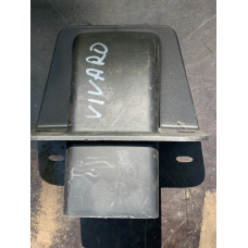 Накладка/заглушка стійки кузові двері Renault Trafic /Opel Vivaro /Nissan Primastar  9812773377  156127600