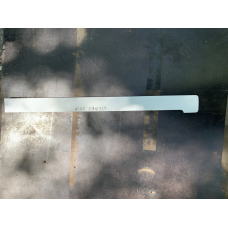 Накладка (молодинг)  дверей Renault Trafic/Opel Vivaro/Nissan Primastar  9808384380