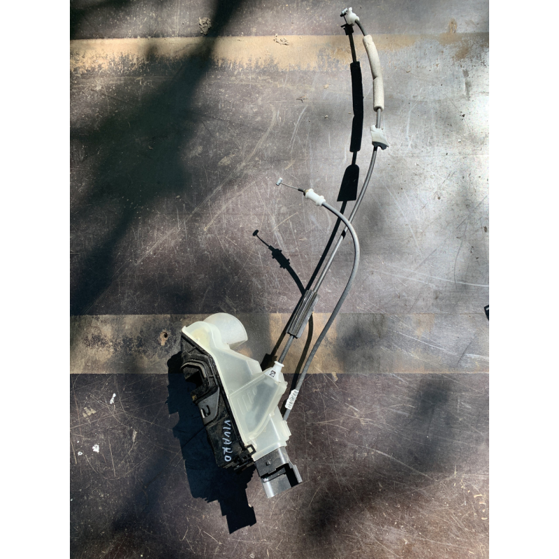 Замок дверей передньої лівої лівої Renault Trafic /Opel Vivaro / Nissan Primastar A048069 16942542