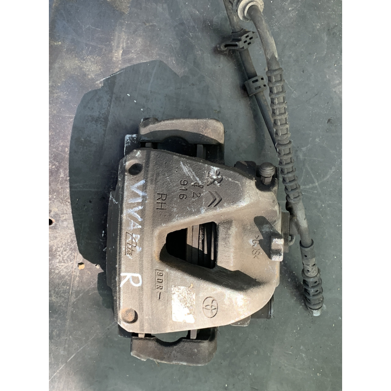 Суппорт передній правий Renault Trafic /Opel Vivaro /Nissan Primastar 9805256380