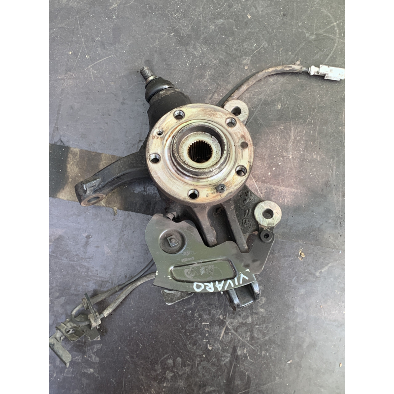 Кулак поворотний лівий/цапфа Renault Trafic /Opel Vivaro / Nissan Primastar 1617968980 9806039580