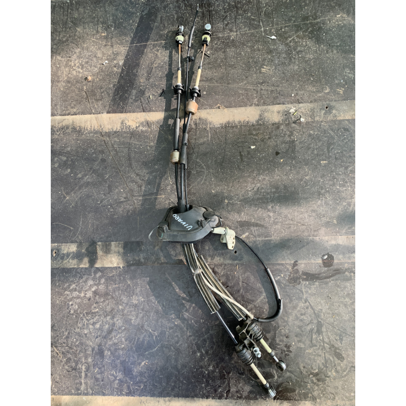 Троси перемикання передач Renault Trafic /Opel Vivaro /Nissan Primastar 1000468804 1000464841