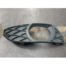 Накладка бампера під птф права Toyota Yaris 1999-2005 521270D060