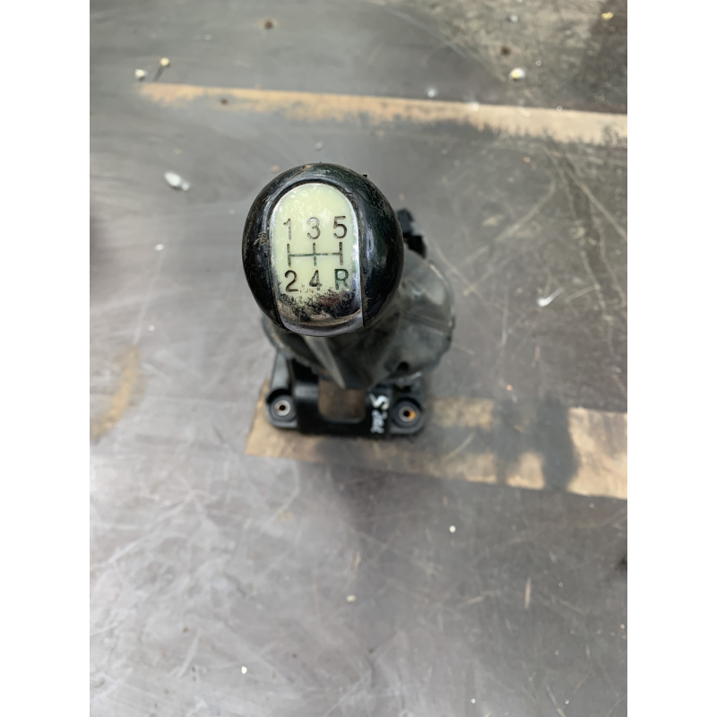 Куліса/важіль перемикання передач Toyota Yaris  33530-0D010  335300D010