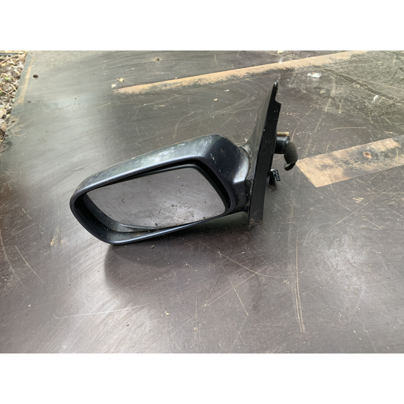 Дзеркало заднього огляду ліве Toyota Yaris  879400D161