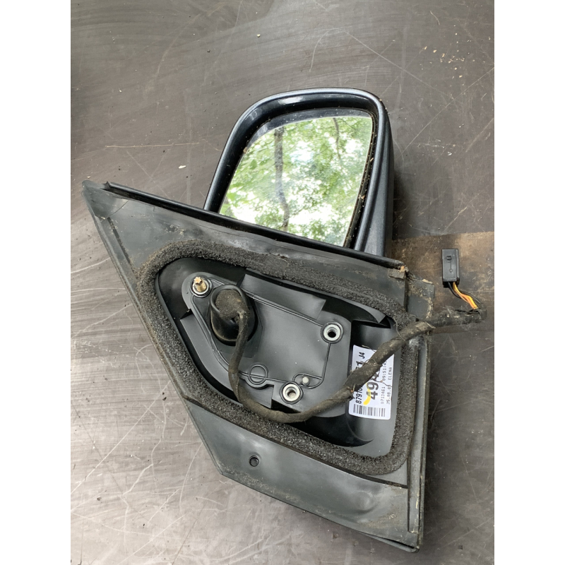 Дзеркало праве електричне 5 пінів Toyota Yaris 1999-2005 879100D161
