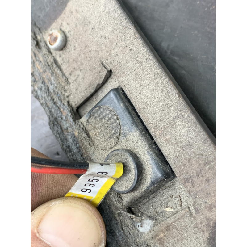 Підсвітка номера для Toyota Yaris 812700D011 Підсвітка номера для Toyota Yaris 812700D011