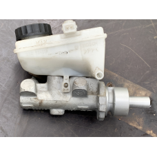 Робочий гальмівний циліндр Toyota Yaris 0204224219 22418079
